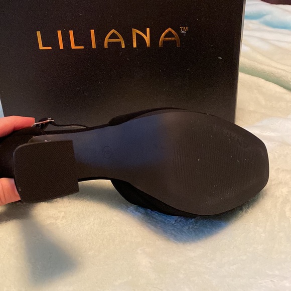 Liliana brand. Platform High heel size 9 black - Picture 7 of 9